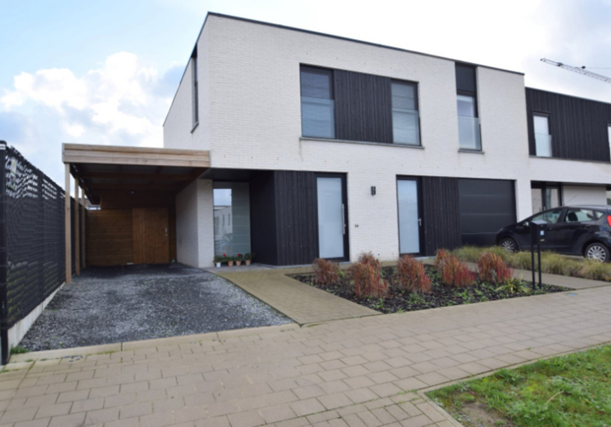 3746002903000010083/3512057