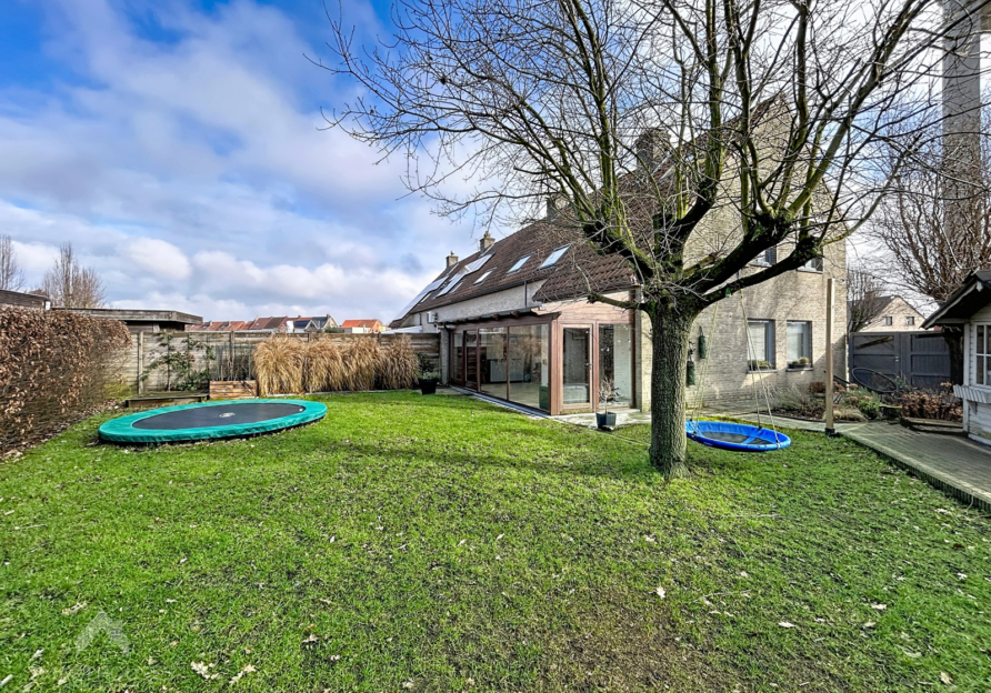 70d736437dfd4feca40677cb5fa44a2e