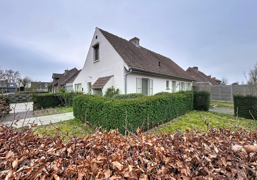 76ae100fd99544ba84e5037cea2008fa