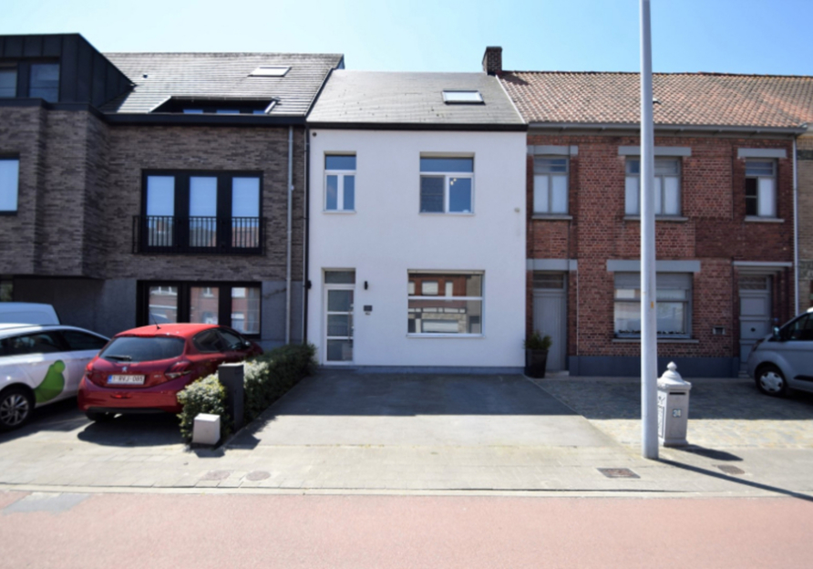 3746002903000009765/3504391