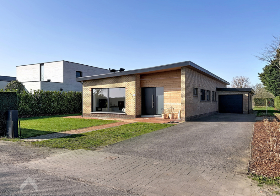 fc535a7a31e545298864abbe10a36e91